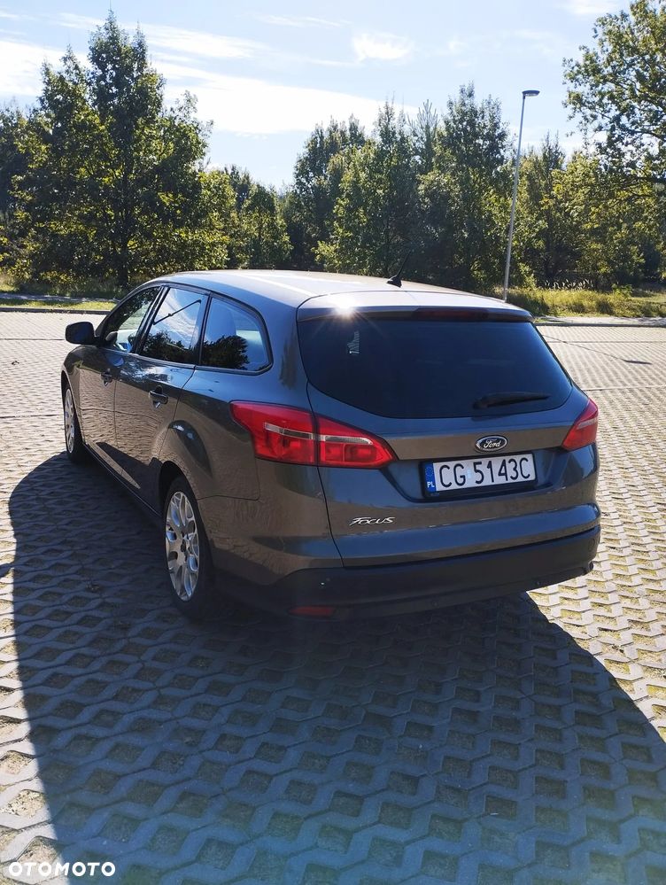 Ford Focus 1.6 Trend - 6