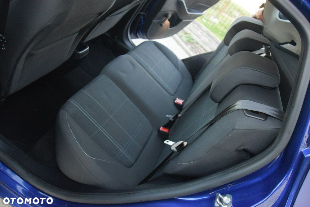 Ford Fiesta 1.1 S&S TREND - 25