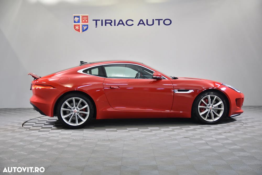 Jaguar F-Type - 6