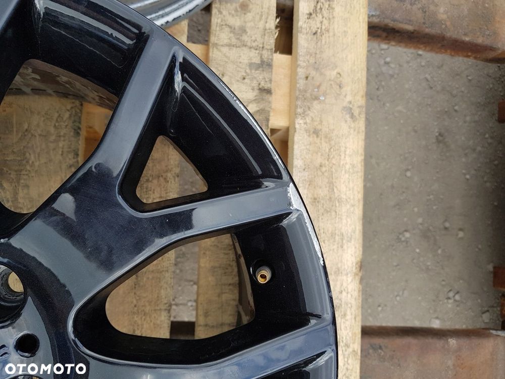 ALUFELGA 6774395 BMW X5 E70 8.5 x 18 5X120 ET46 - 7