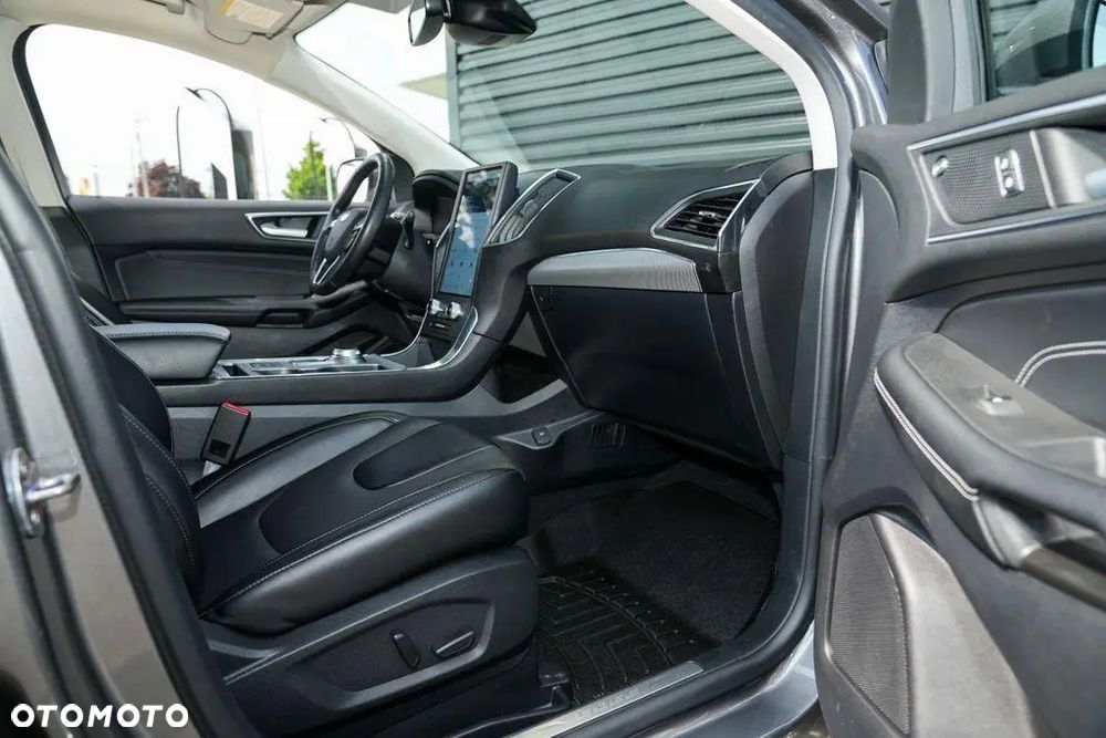 Ford Edge - 19
