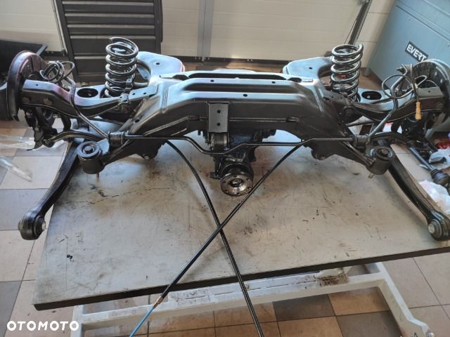 BMW Seria 8 - 20