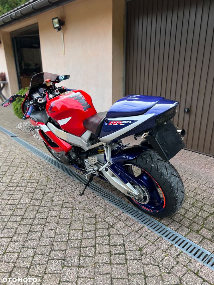 Honda CBR - 6