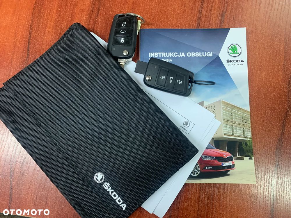 Skoda Fabia 1.0 TSI Ambition - 32
