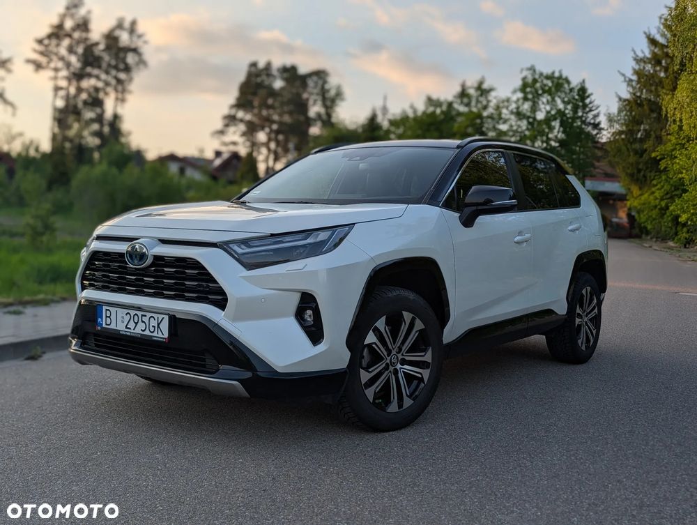 Toyota RAV4 - 6