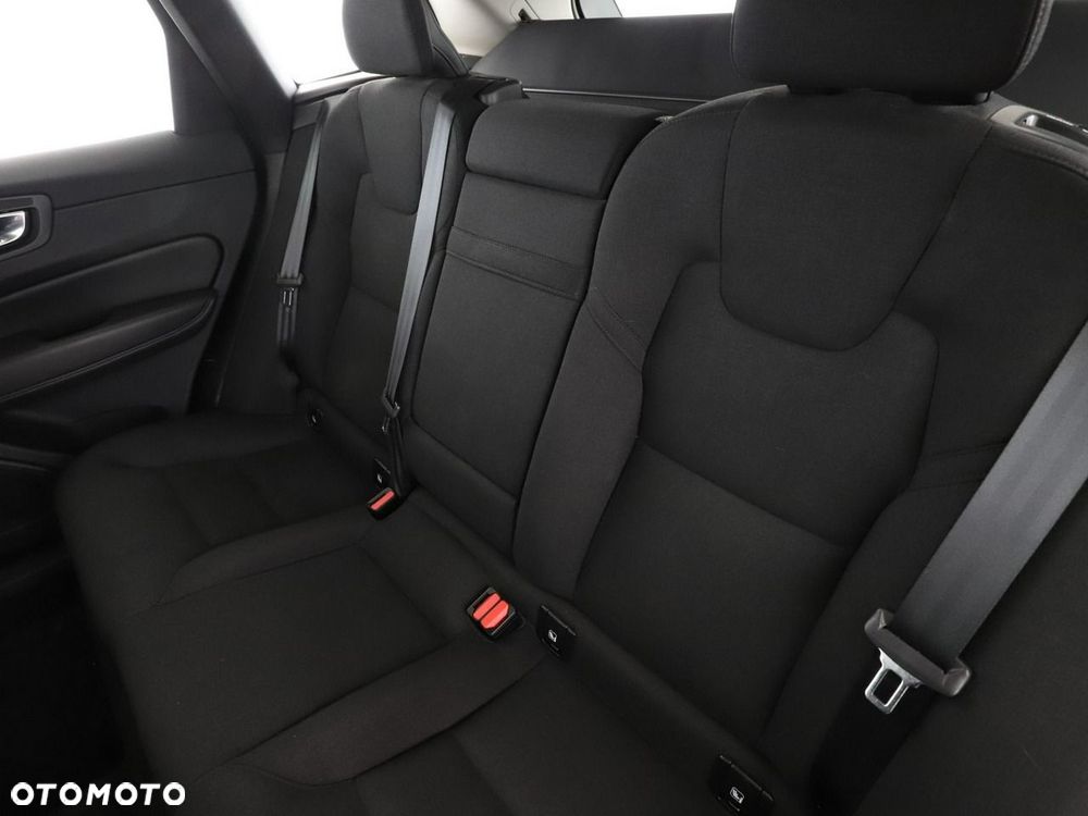 Volvo XC 60 B4 D Core - 18