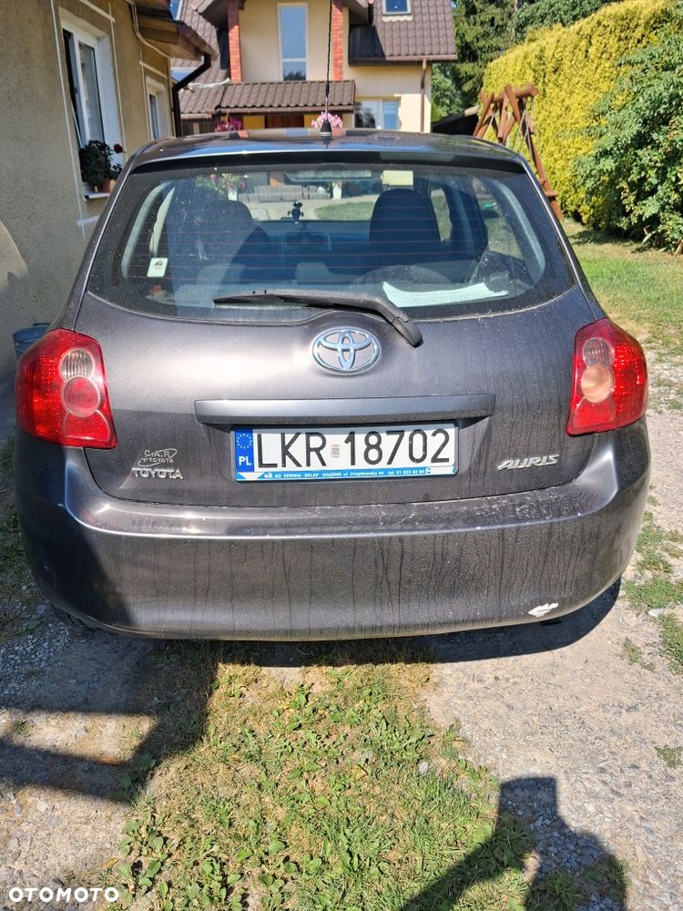 Toyota Auris - 3
