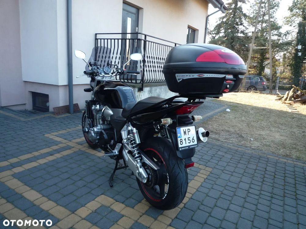 Honda CB - 10
