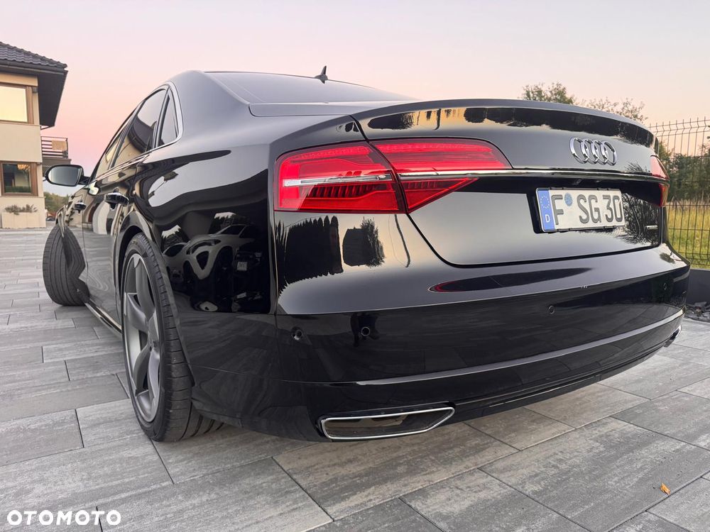 Audi A8 - 11