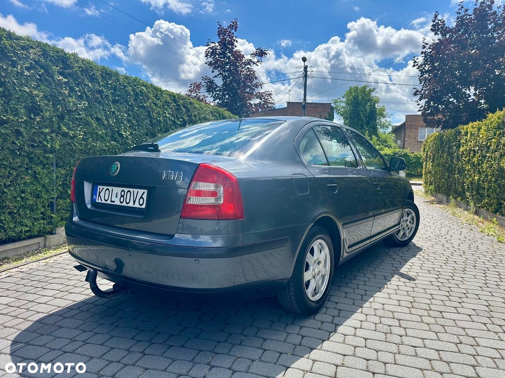 Skoda Octavia 1.6 Ambition - 3