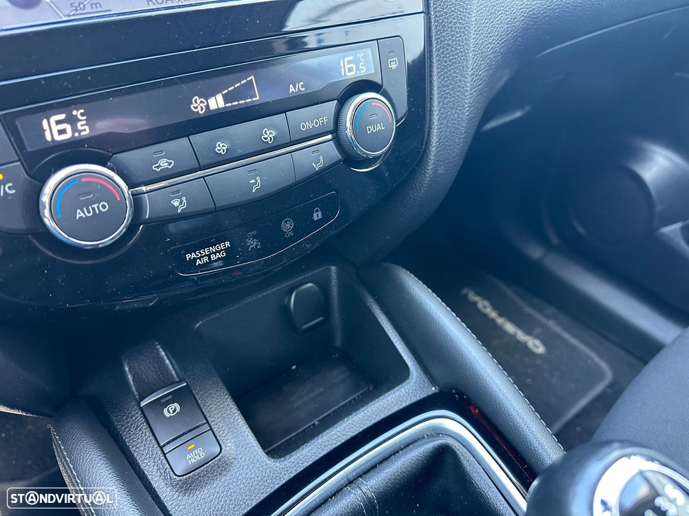 Nissan Qashqai 1.5 dCi N-Connecta - 7