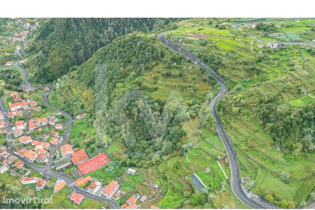 Terreno localizado freguesia da Boaventura | Fajã do Penedo - Grande imagem: 5/13
