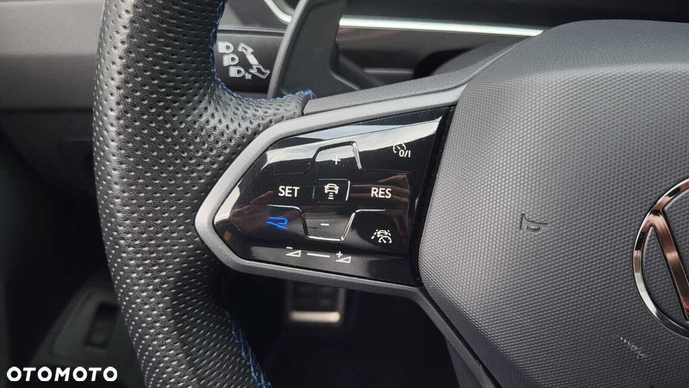 Volkswagen Tiguan - 20