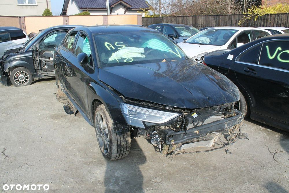 Audi A3 Sportback - 1