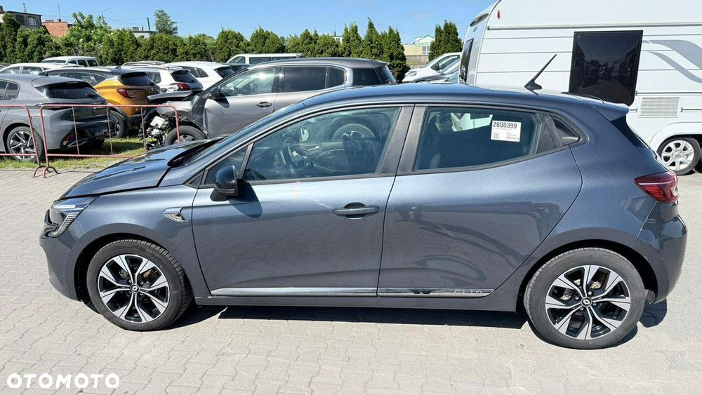 Renault Clio - 2