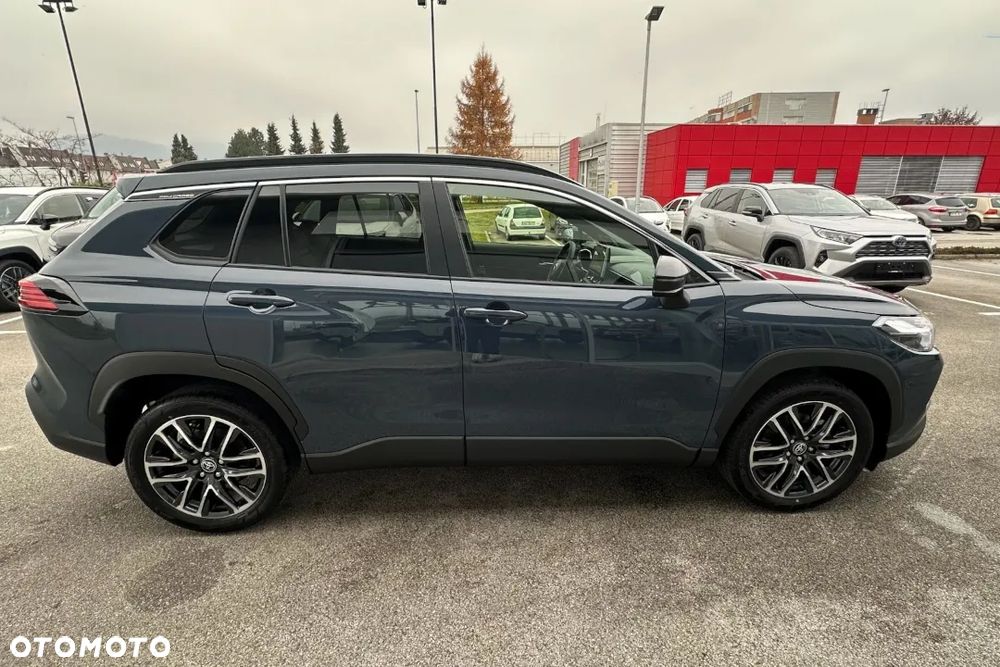 Toyota Corolla Cross 2.0 Hybrid Executive - 9