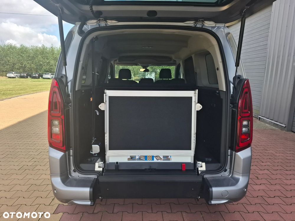 Toyota Proace City Verso Long 1.5 D-4D Family - 5