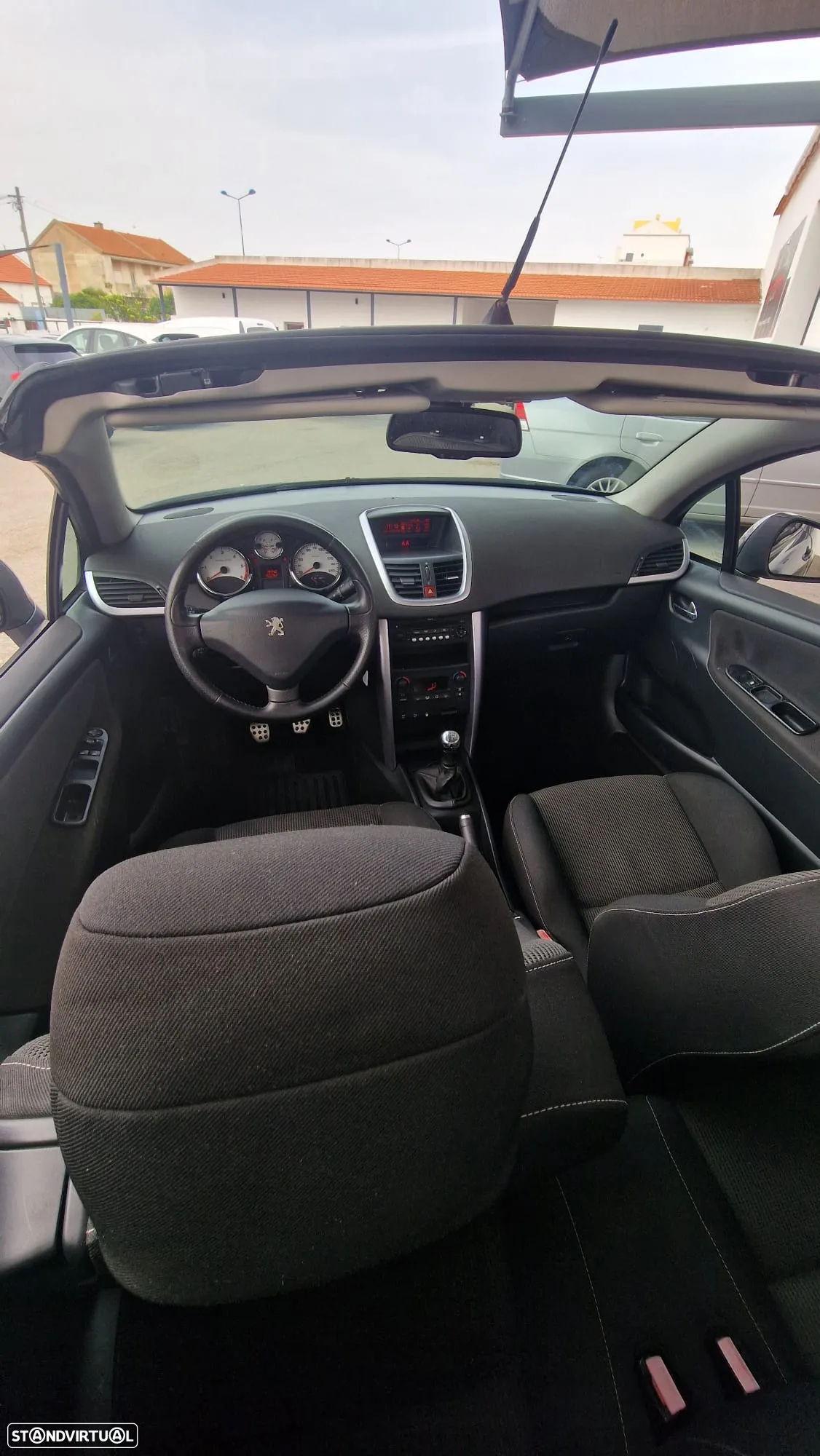 Peugeot 207 CC 1.6 HDi FAP Sport - 9