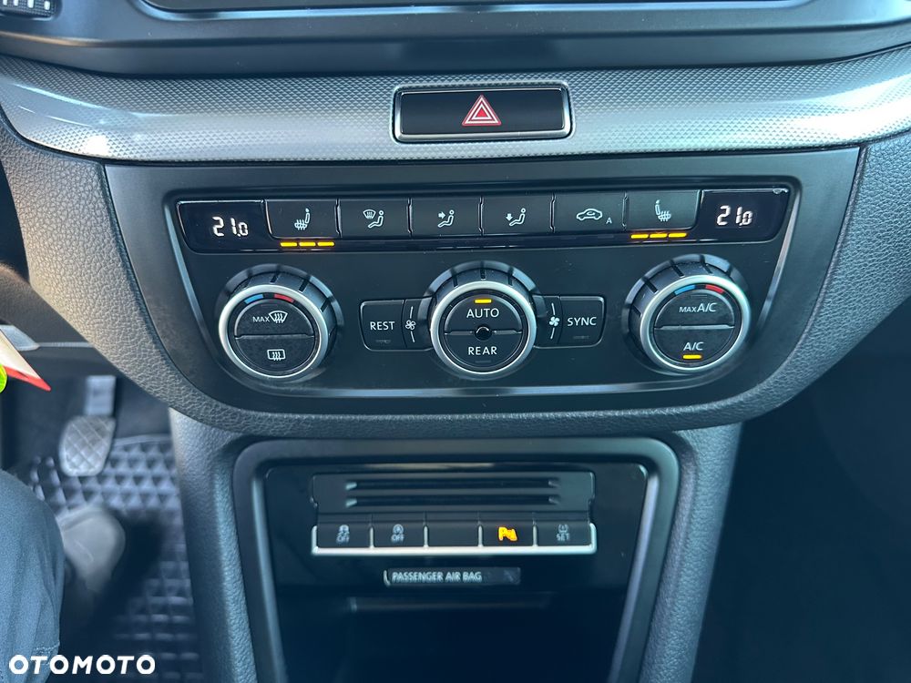 Volkswagen Sharan 2.0 TDI DPF BlueMotion Trendline - 12