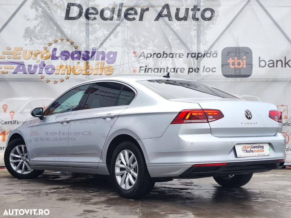 Volkswagen Passat - 30