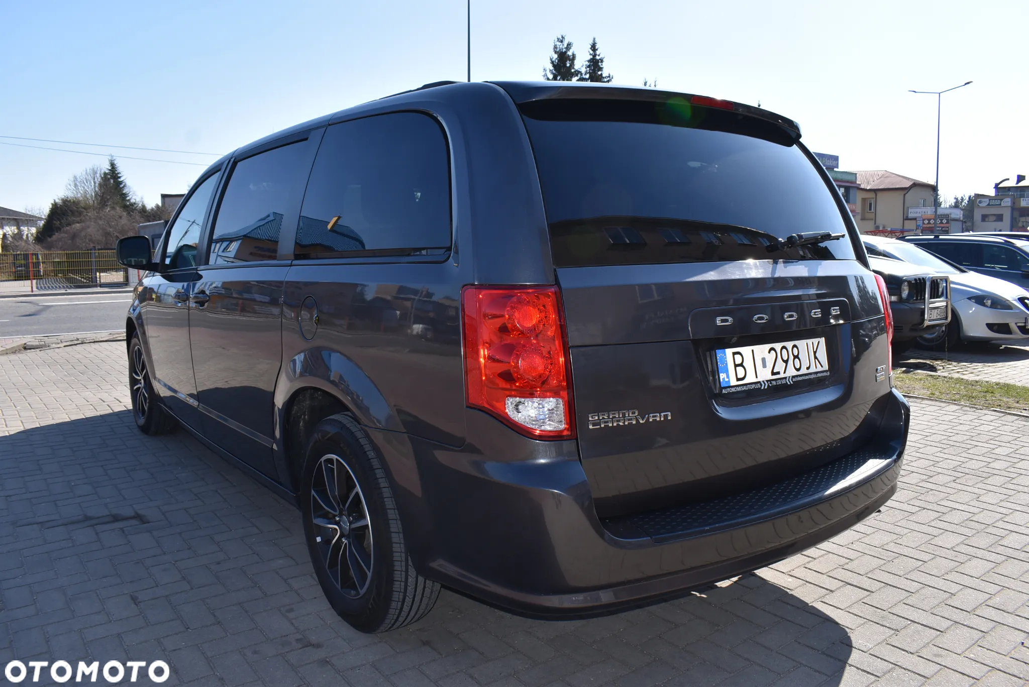 Dodge Grand Caravan 3.6 R/T - 7