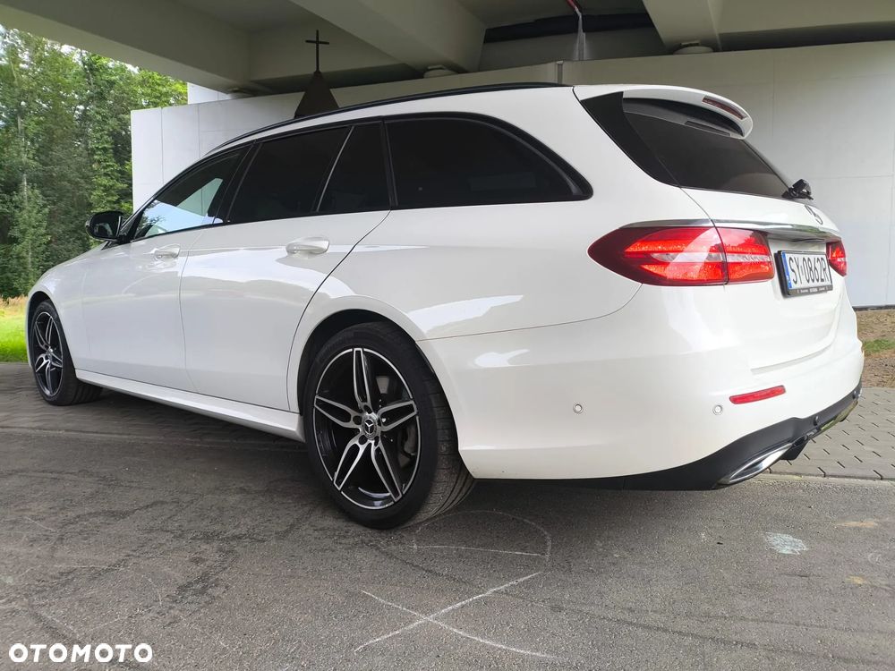 Mercedes-Benz Klasa E 400 d 4-Matic 9G-TRONIC - 5