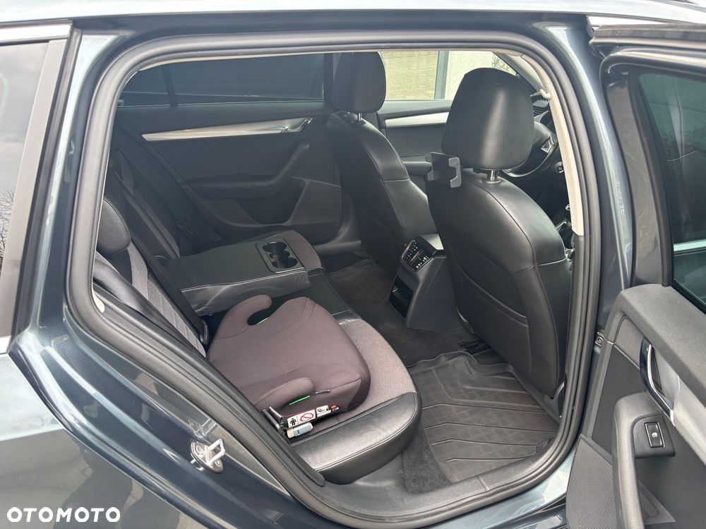 Skoda Octavia 1.6 TDI Ambition - 11