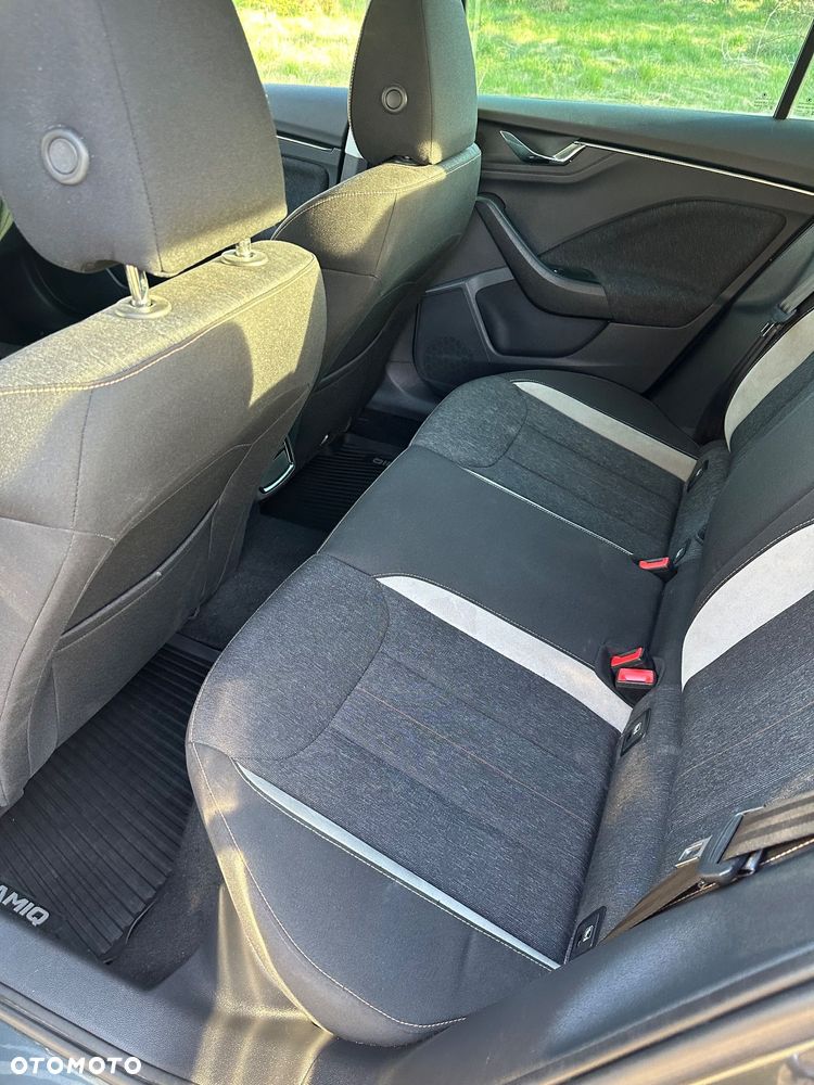 Skoda Kamiq 1.0 TSI Style DSG - 9