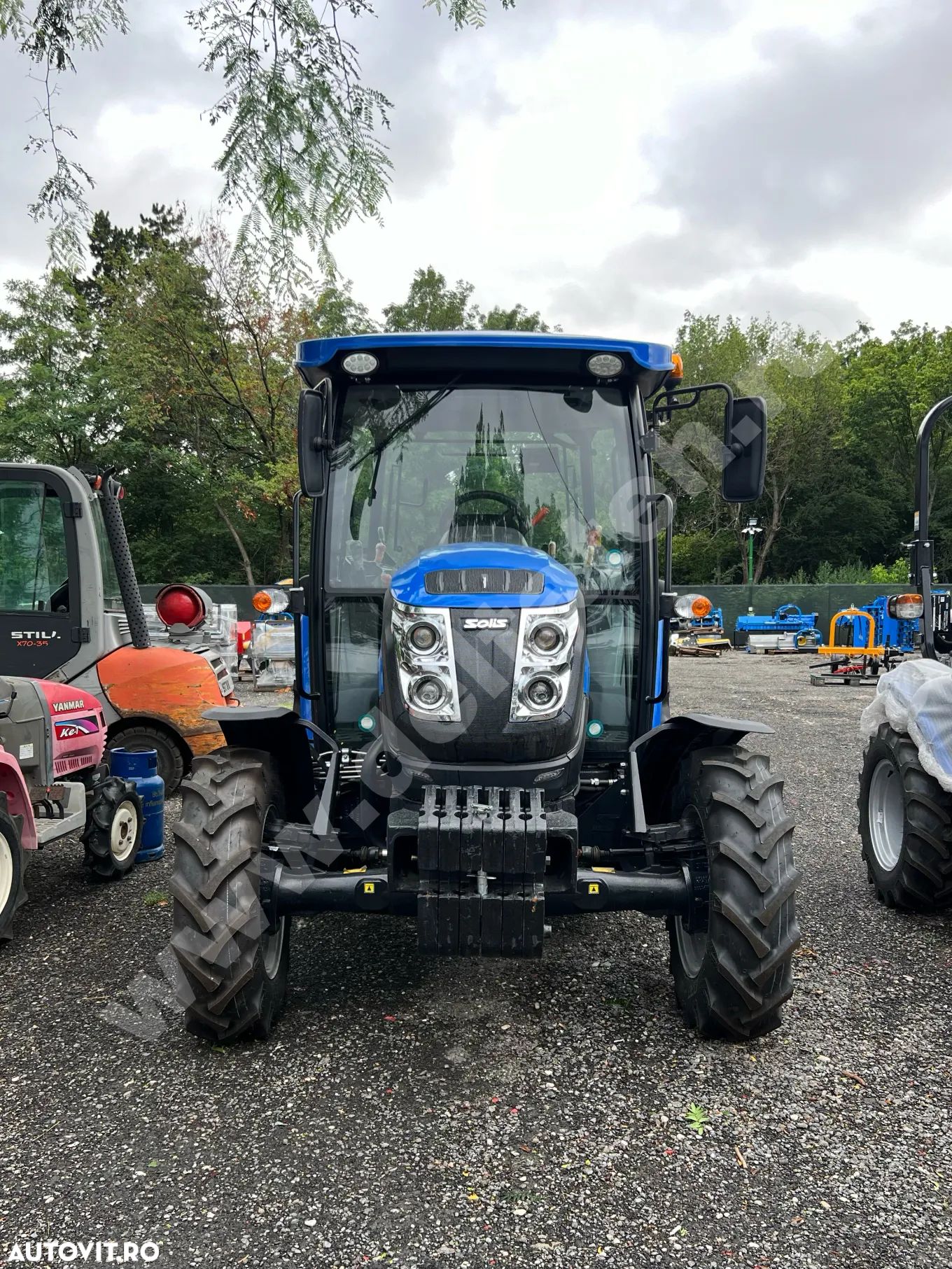 Solis Tractor NOU, Model S50 + CABINA - 1
