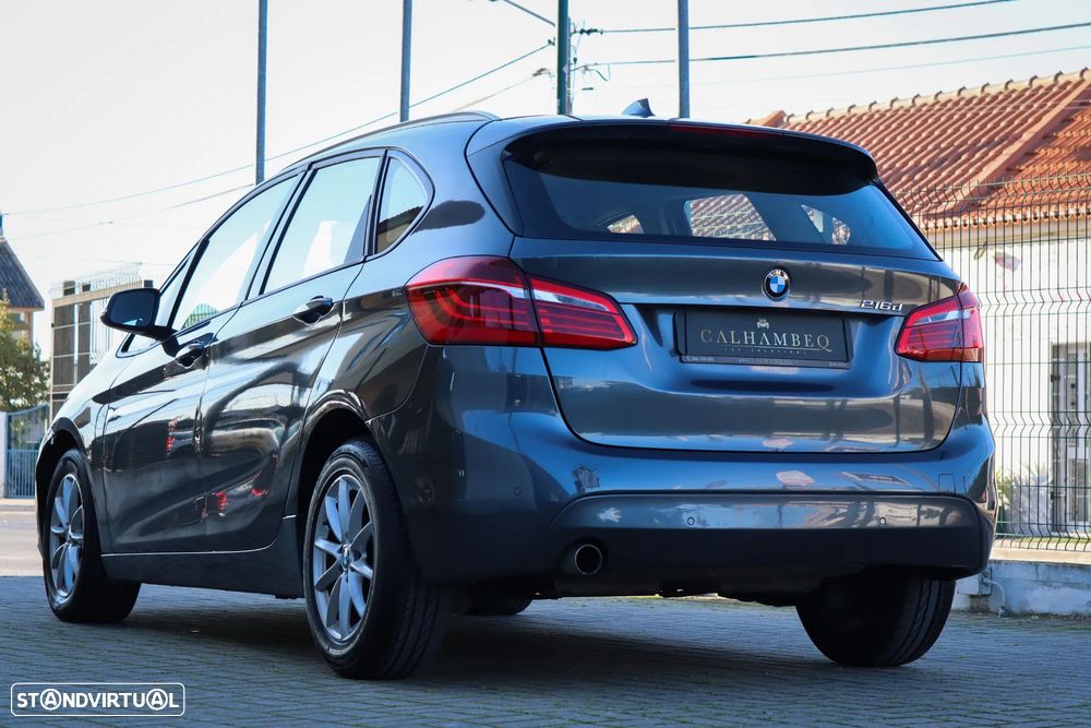 BMW 216 Active Tourer d Luxury Line - 8