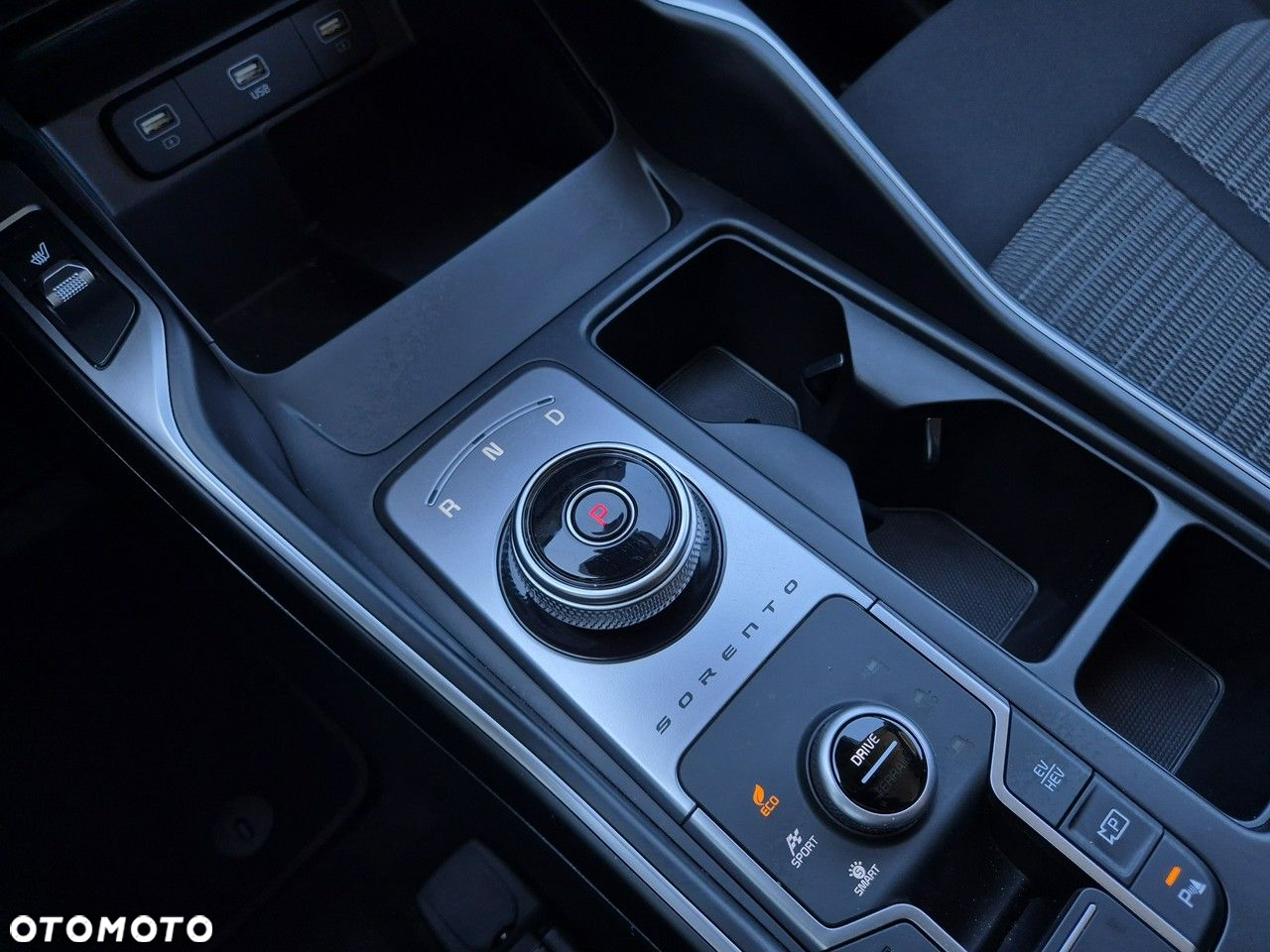 Kia Sorento - 34