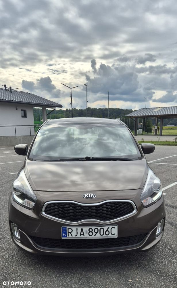 Kia Carens 1.7 CRDi XL - 1