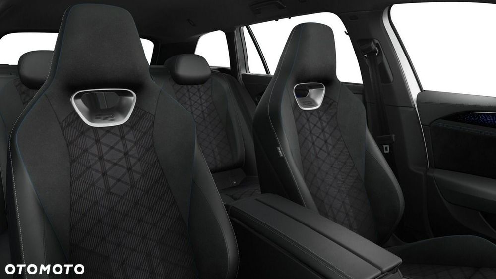 Volkswagen Passat - 11