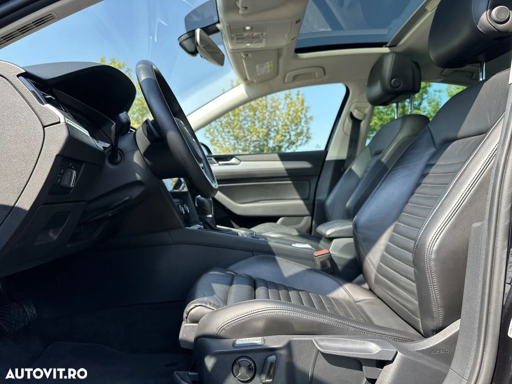 Volkswagen Passat 2.0 TDI DSG 4Motion Highline - 26