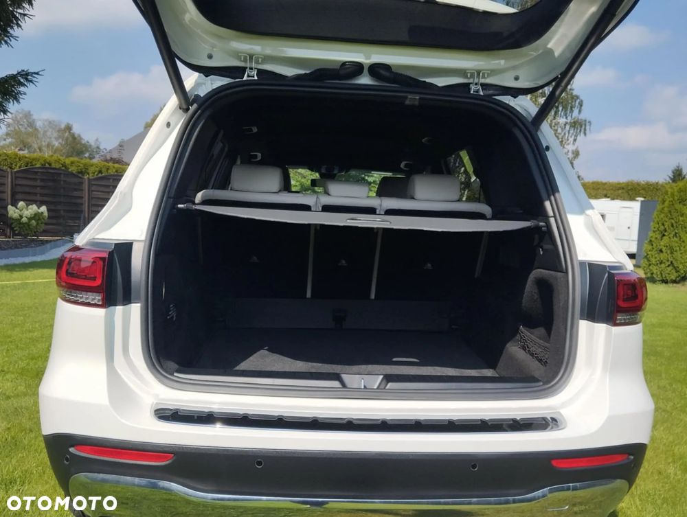 Mercedes-Benz GLB 250 4-Matic 8G-DCT - 13