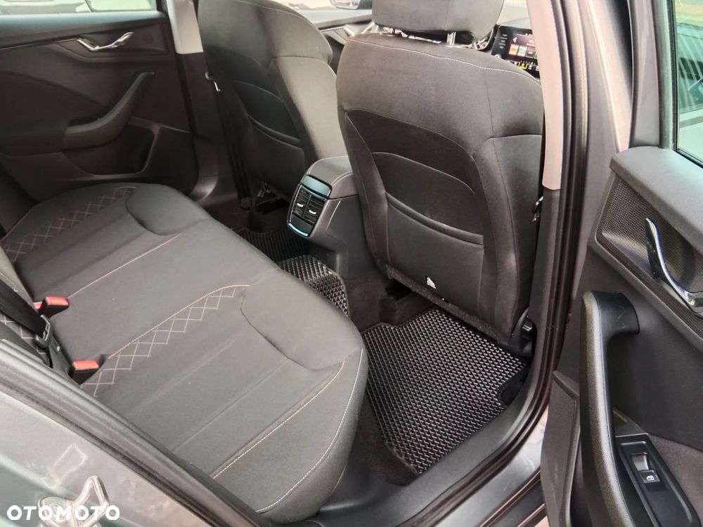 Skoda Kamiq 1.0 TSI Style DSG - 21