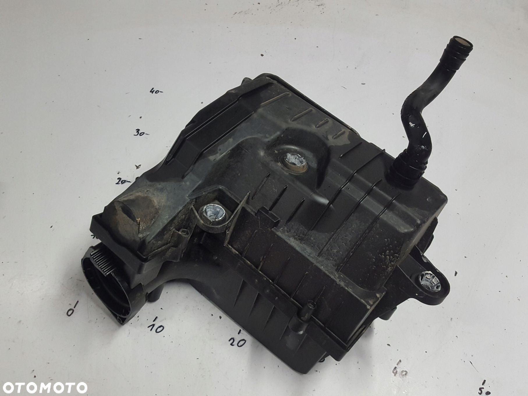 VW GOLF 7 VII SPORTSVAN 14-17r 1.6 TDI OBUDOWA FILTRA POWIETRZA - 4