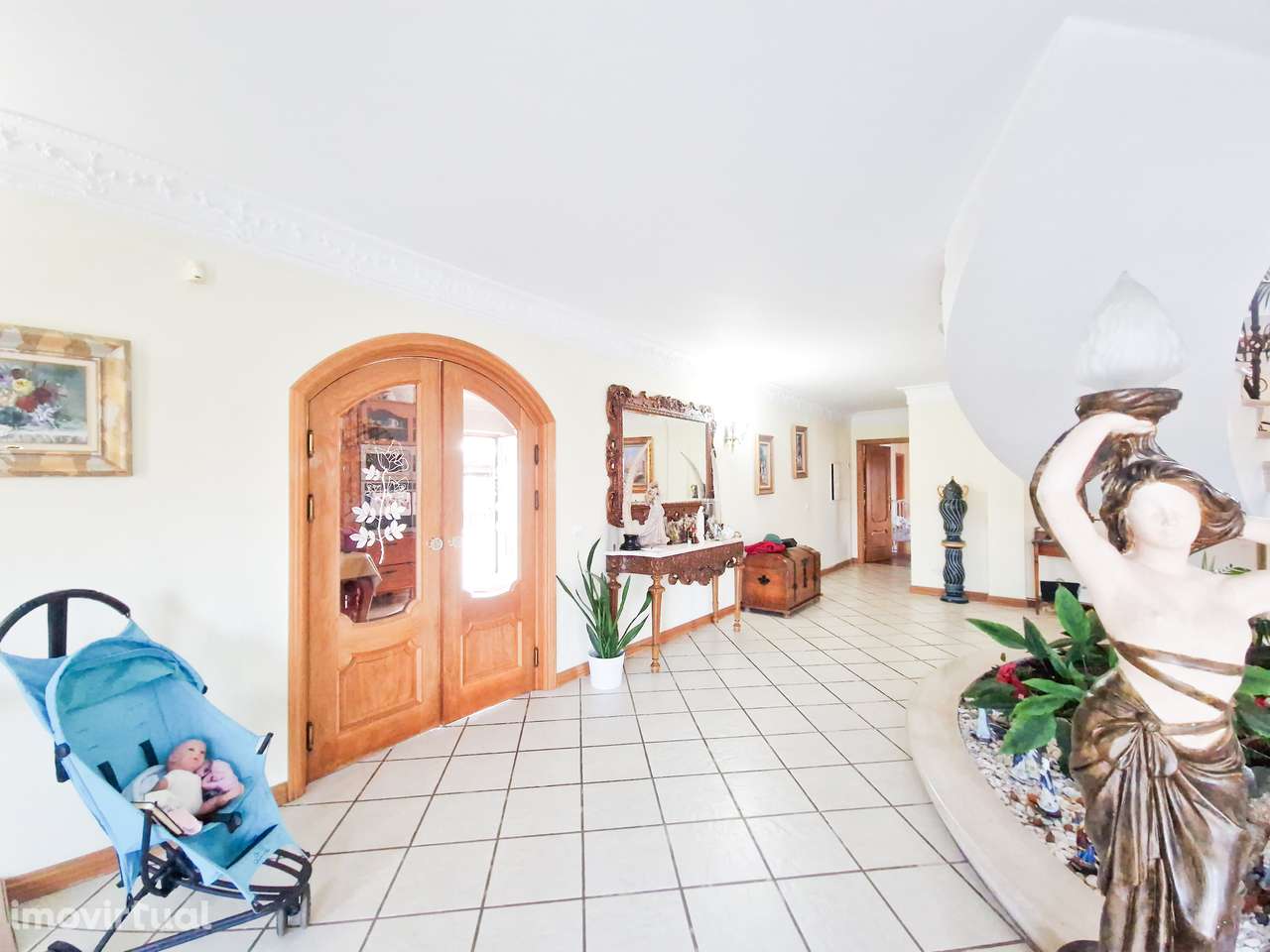 Moradia T5 de Arquitetura Tradicional com Piscina e Terreno de 4.07... - Grande imagem: 2/40