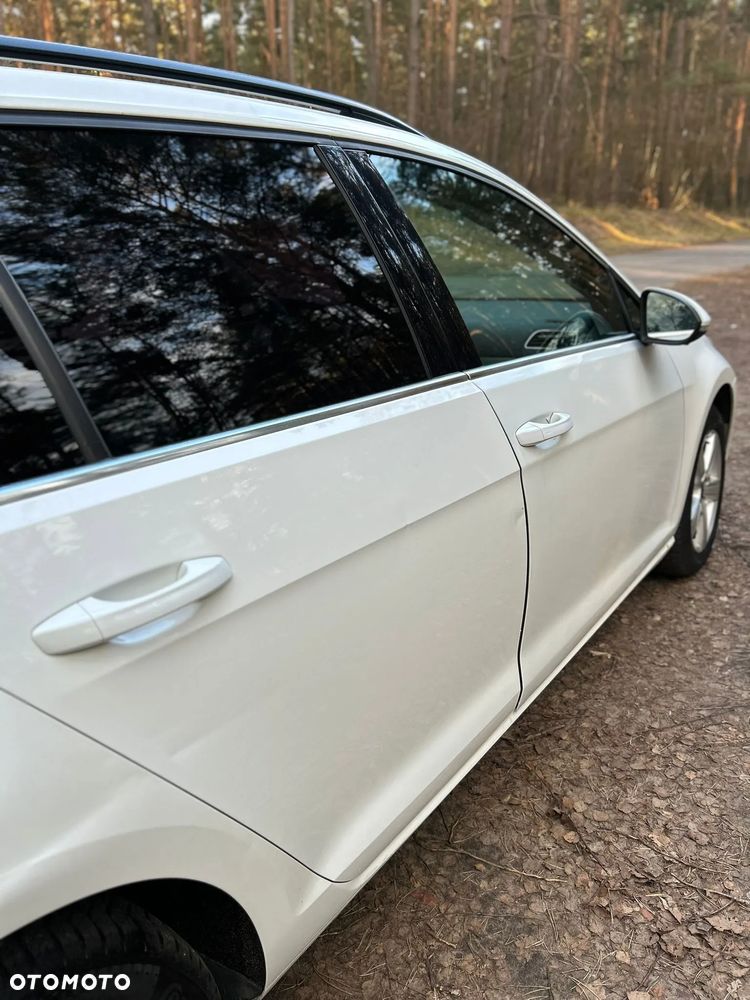 Volkswagen Golf - 30