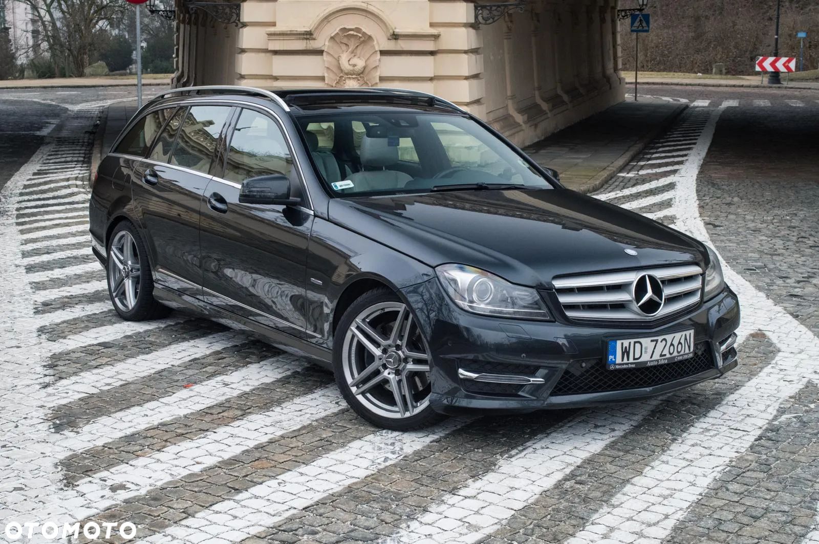 Mercedes-Benz Klasa C 250 (BlueTEC) d 4Matic T 7G-TRONIC AMG Line - 1