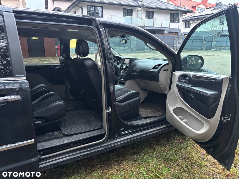 Lancia Voyager 2.8CRD Platinum - 13