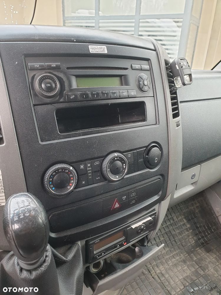 Mercedes-Benz sprinter - 11