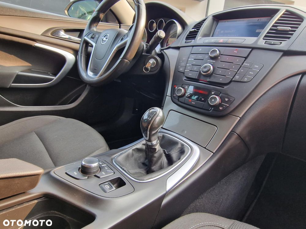 Opel Insignia 2.0 CDTI - 28