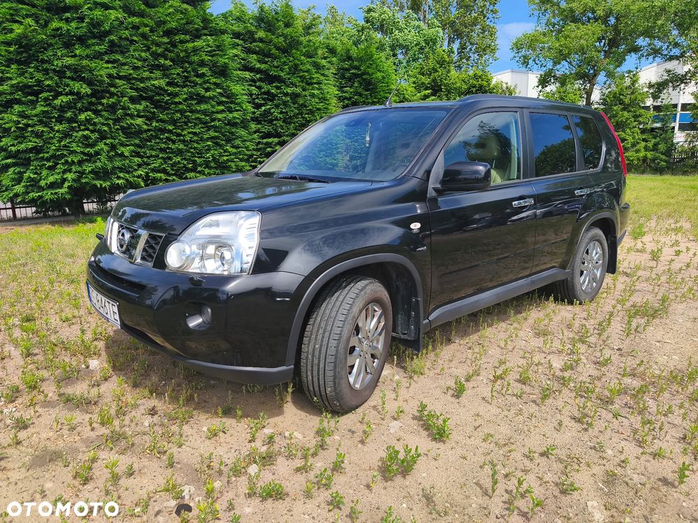 Nissan X-Trail - 1