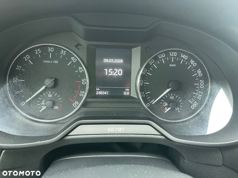 Skoda Octavia 1.6 TDI Green tec DSG Edition - 25