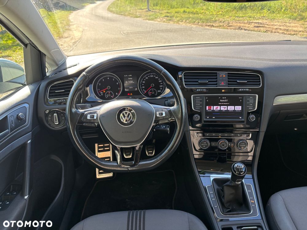 Volkswagen Golf 1.2 TSI BlueMotion Technology Allstar - 19