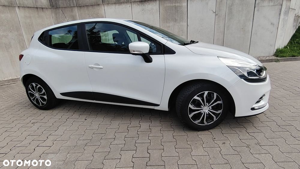 Renault Clio 1.2 16V Alize - 6