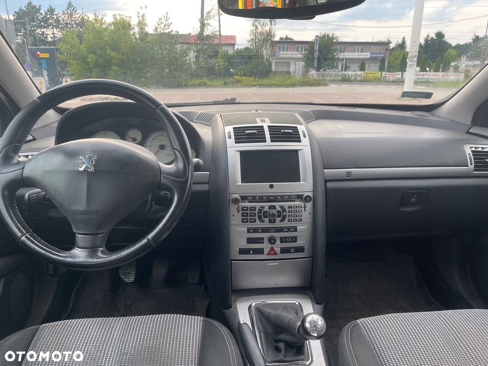 Peugeot 407 - 5