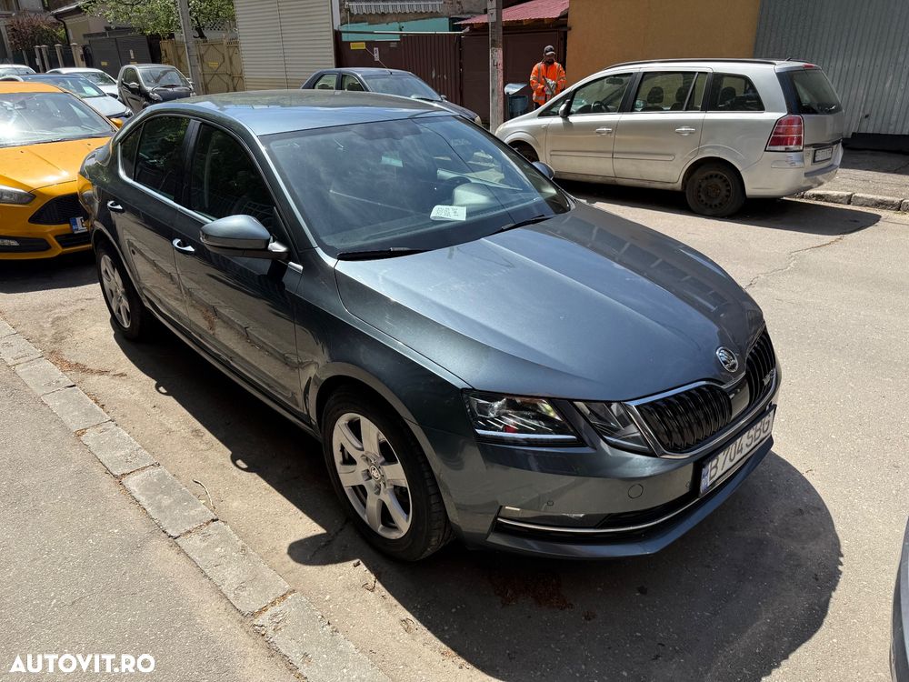 Skoda Octavia 2.0 TDI DSG Style - 29