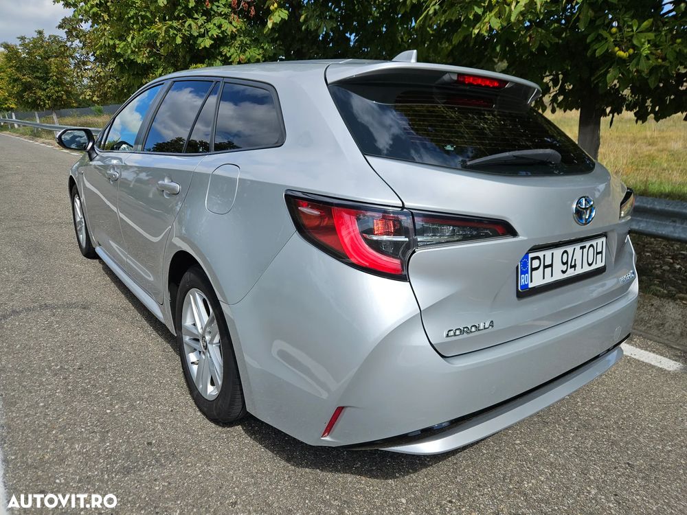 Toyota Corolla 1.8 HSD Dynamic - 11